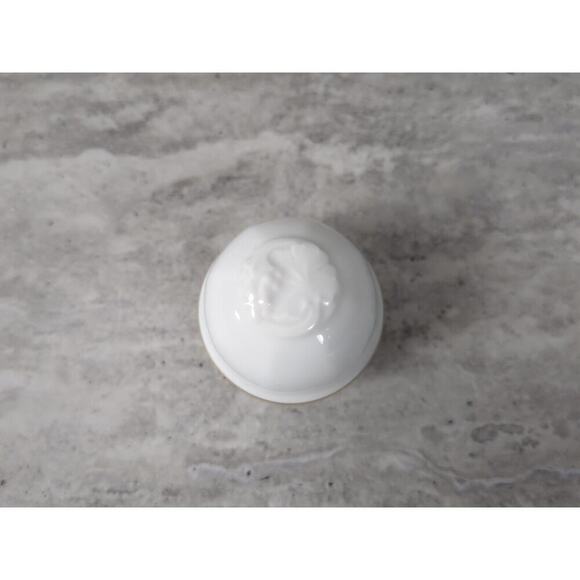 Trinket Box Dish w Lid, Okura Japan, Round, White‎ w Gold Trim - Picture 3 of 9